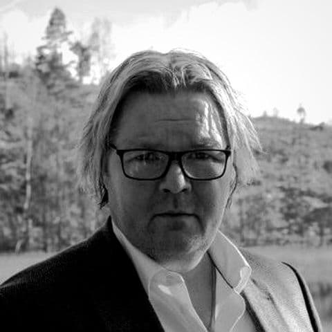 Mikael Tjäder